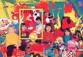 Latvia Lettland Lettonie 1996 UNICEF Children's hobbies games Chess block MNH