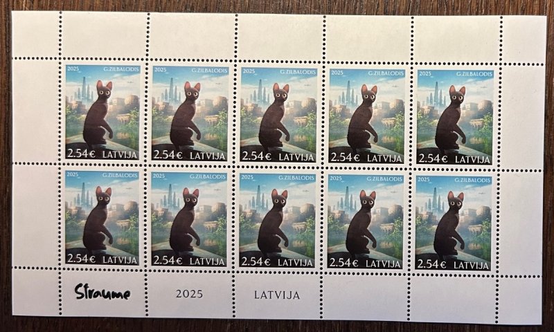 Latvia 2025 Animated film Flow Cat Sheetlet RARE type I MNH - Image 1