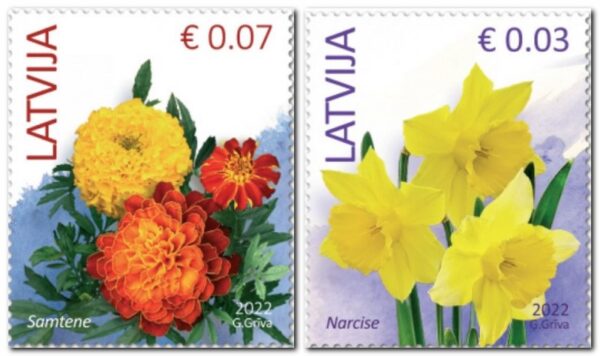 Latvia 2022 Flowers Daffodil and French marigold Set of 2 stamps MNH